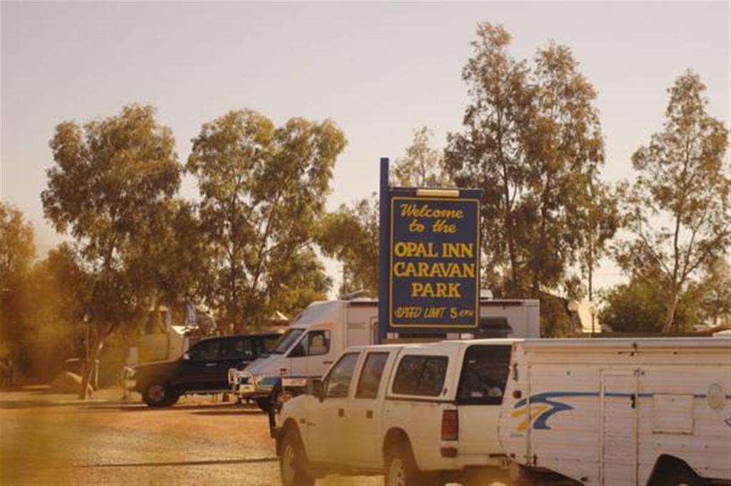 Opal Inn Hotel, Motel, Caravan Park Coober Pedy Exterior foto